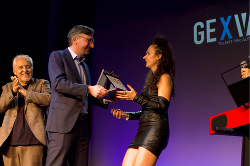 Antonella Sgobio vince “Genova per Voi” e la Targa SIAE alla Migliore Autrice