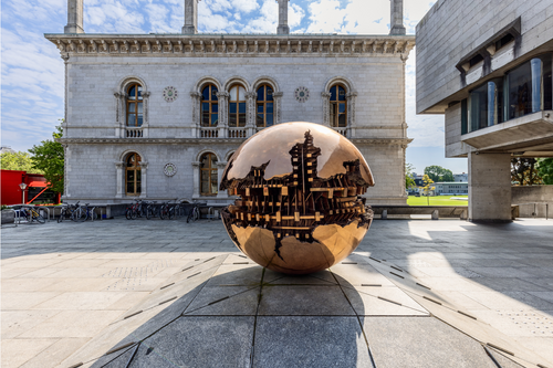 Arnaldo Pomodoro, la verità del reale nascosta nella perfezione