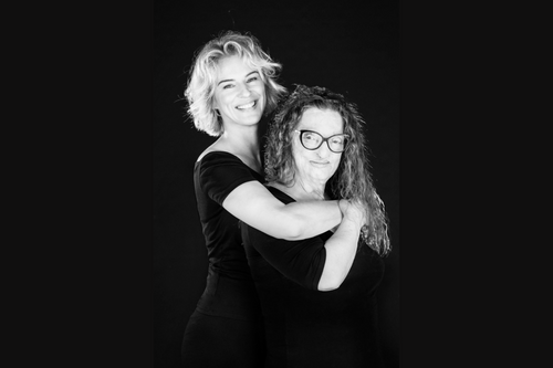 Approda a Pescara la Mostra Fotografica 10 anni di "Women for Women Against Violence": la forza delle donne nei ritratti dell’anima
